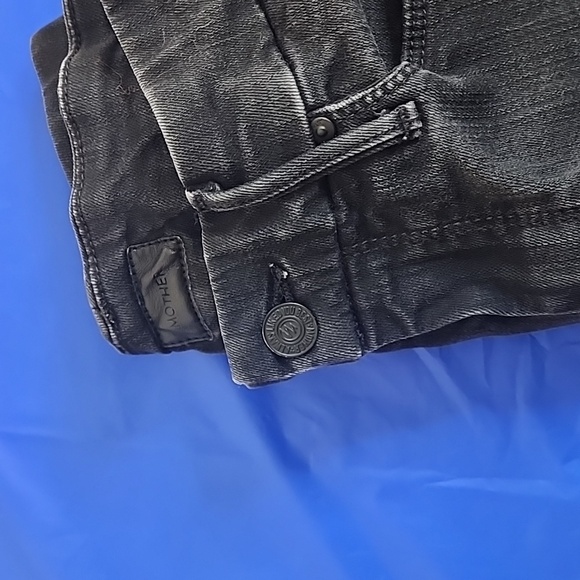 MOTHER Looker Ankle Fray Jeans in Guilty as Sin sz 24 - Picture 14 of 15